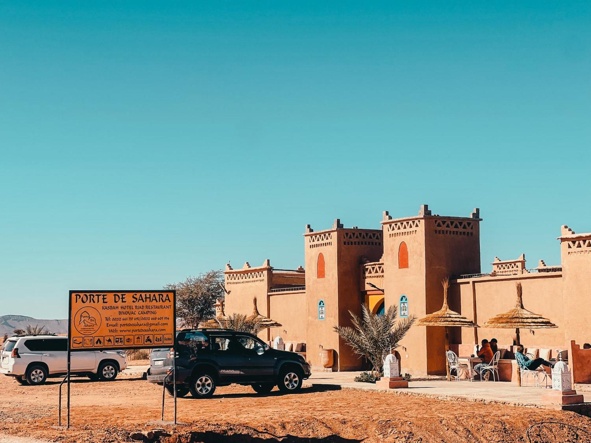 Porte De Sahara Ouzina Bagian luar foto