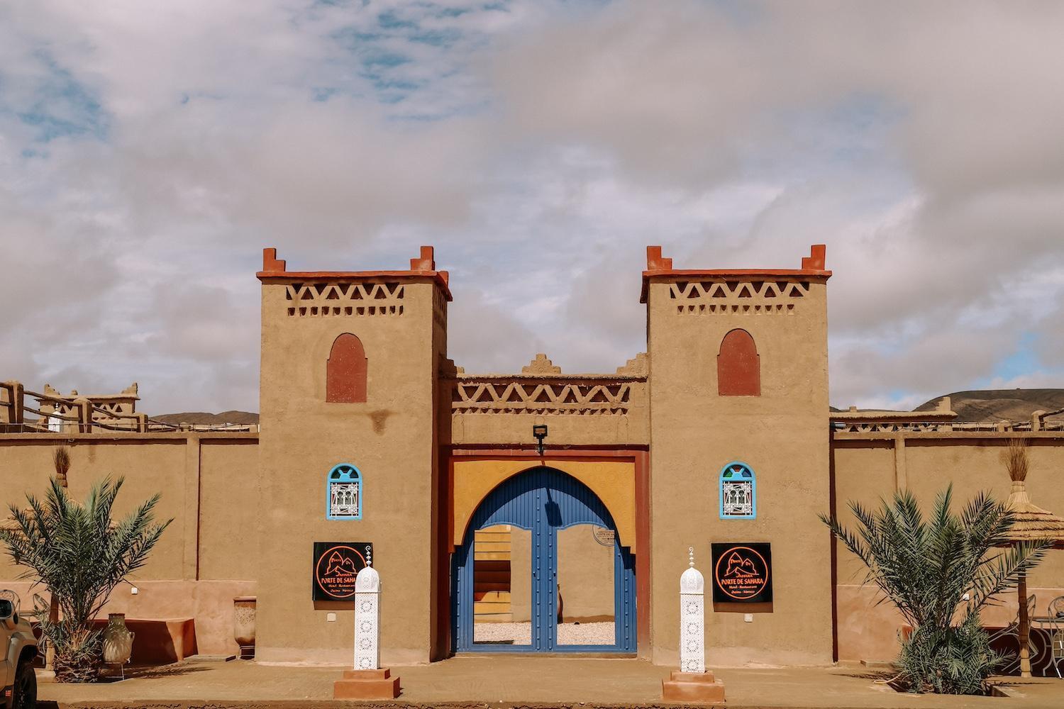 Porte De Sahara Ouzina Bagian luar foto